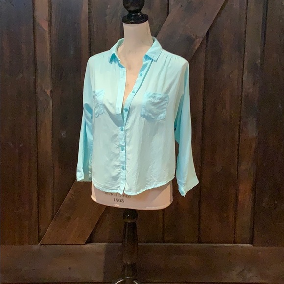 Light breezy Aeropostale button down top - Picture 1 of 8